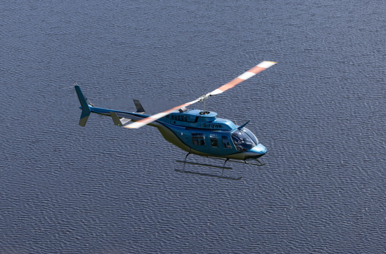 Bell-Long-Ranger-Photography-by-Status-UK-Helijet_0012_003A5097