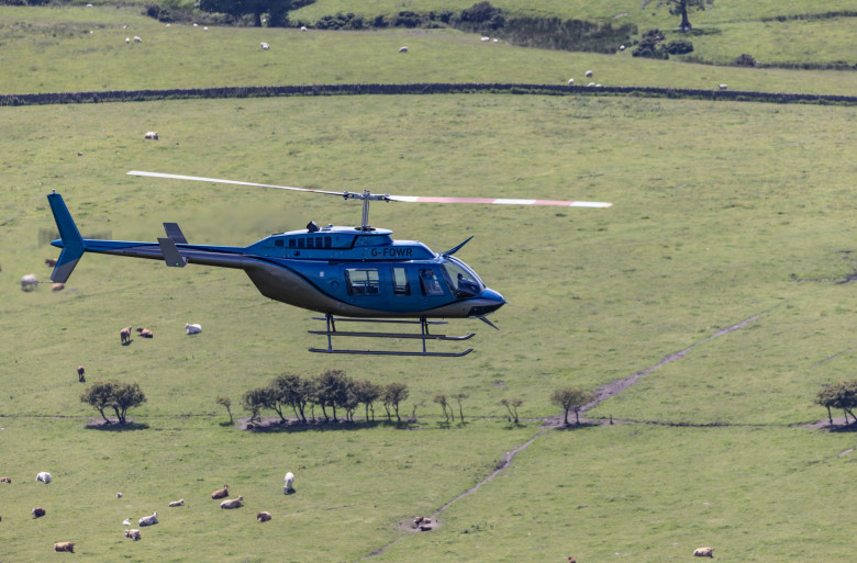 Bell-Long-Ranger-Photography-by-Status-UK-Helijet_0014_003A5048